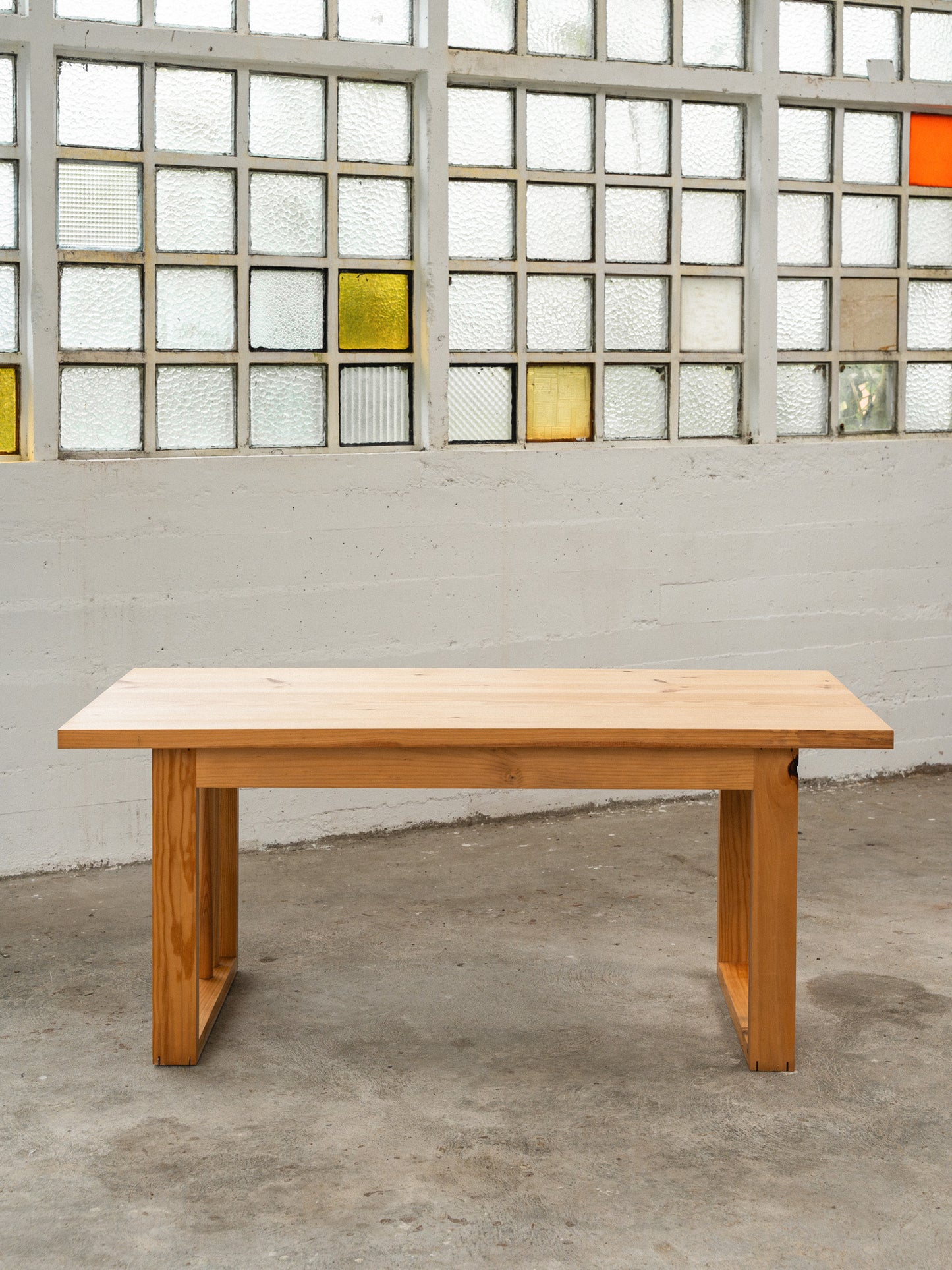 The crazy table