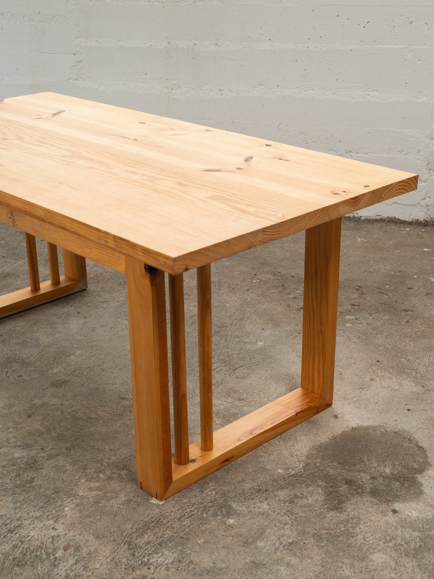 The crazy table